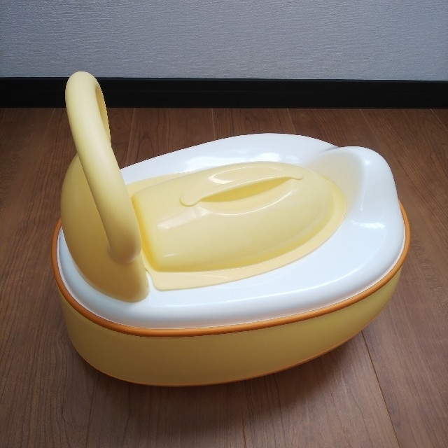 永和 3Way おまる 補助便座  ステップ オレンジ キッズ/ベビー/マタニティのおむつ/トイレ用品(ベビーおまる)の商品写真