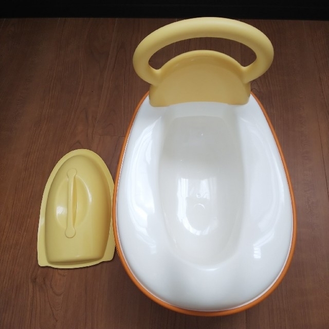 永和 3Way おまる 補助便座  ステップ オレンジ キッズ/ベビー/マタニティのおむつ/トイレ用品(ベビーおまる)の商品写真