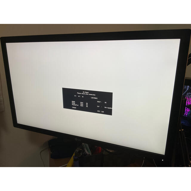 LG 27MU67-B  4kディスプレイ