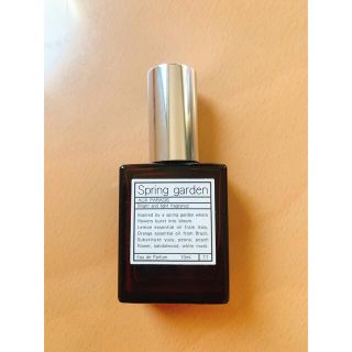 オゥパラディ(AUX PARADIS)のAUX PARADIS オウパラディ　スプリングガーデン　15ml(香水(女性用))