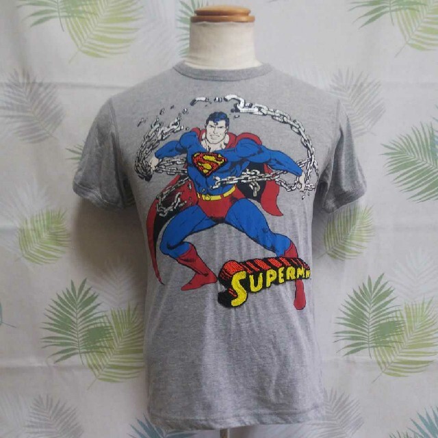 ZARA(ザラ)のZARA (MAN) スーパーマン ビーズ Tシャツ メンズのトップス(Tシャツ/カットソー(半袖/袖なし))の商品写真