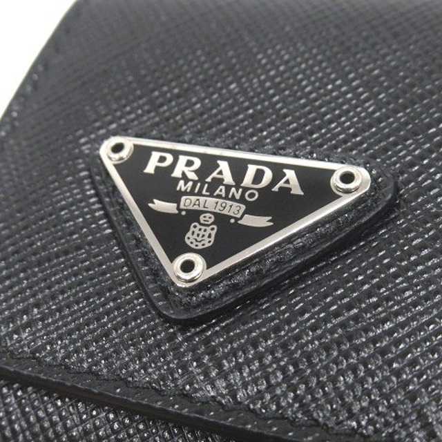 PRADA(プラダ)の美品 プラダ PRADA サフィアーノレザー トリック イヤホンホルダー ◇５ メンズのアクセサリー(その他)の商品写真