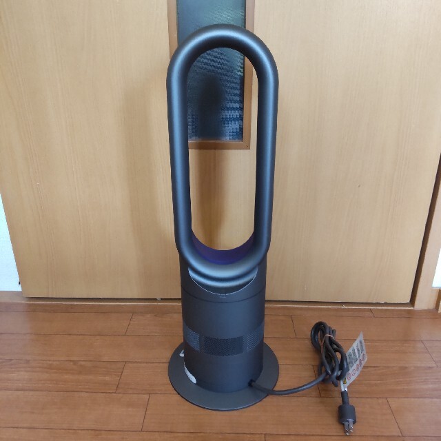 Dyson(ダイソン)のDyson　ダイソン　Hot + Cool　AM05　2016年製　リモコン付 スマホ/家電/カメラの冷暖房/空調(扇風機)の商品写真