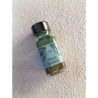 ラス1☆アンシェントメモリーオイル【ムーンゴッデス（月の女神）】15ml(エッセンシャルオイル（精油）)