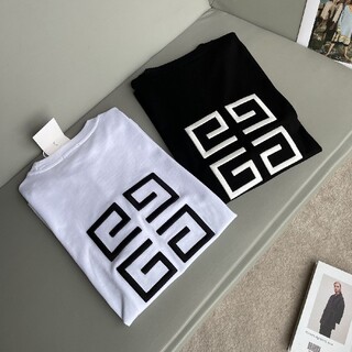 ジバンシィ(GIVENCHY)のGIVENCHY#HKS022101 ロゴ Tシャツ シンプル　半袖 黒白　新品(Tシャツ/カットソー(半袖/袖なし))