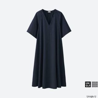 ユニクロ(UNIQLO)のUNIQLOＵ シアサッカーワンピース Lサイズ 未使用(ロングワンピース/マキシワンピース)