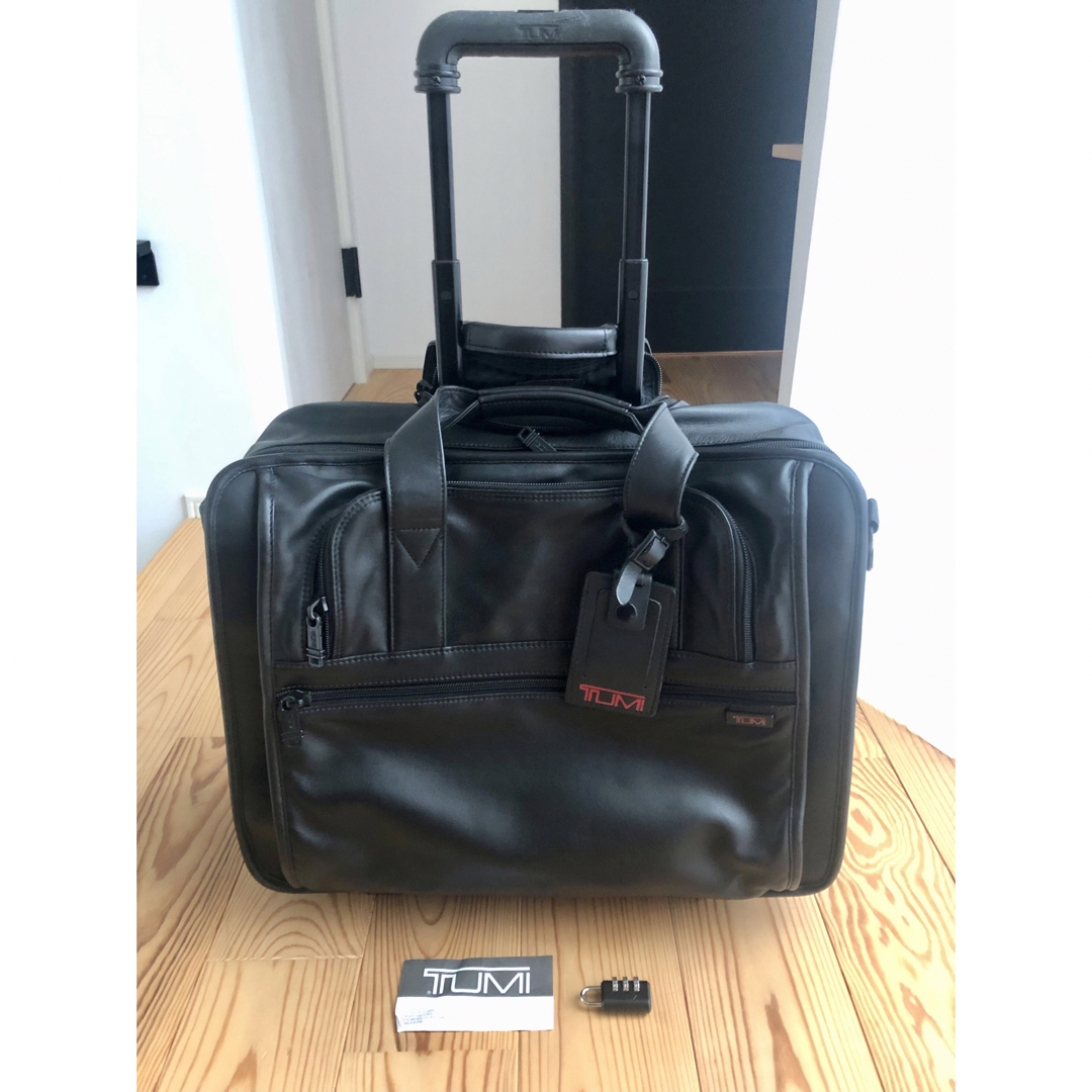 TUMI(トゥミ)のTUMI made in USA/オールレザー ビジネスキャリー トロリー メンズのバッグ(ビジネスバッグ)の商品写真