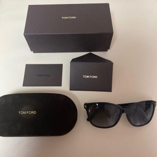 トムフォード(TOM FORD)のTOM FORD ＊　ブラックフレームサングラス(サングラス/メガネ)