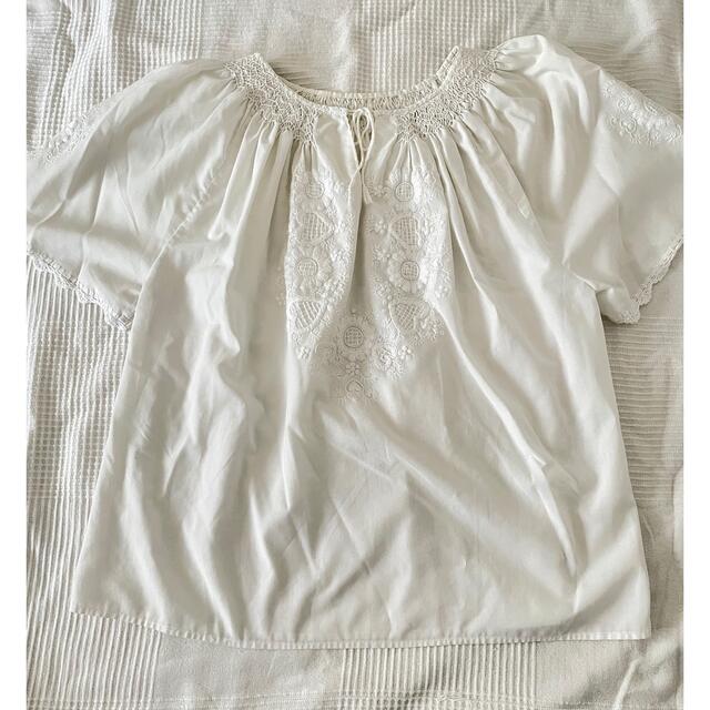 Lochie(ロキエ)のwhite blouse レディースのトップス(シャツ/ブラウス(半袖/袖なし))の商品写真