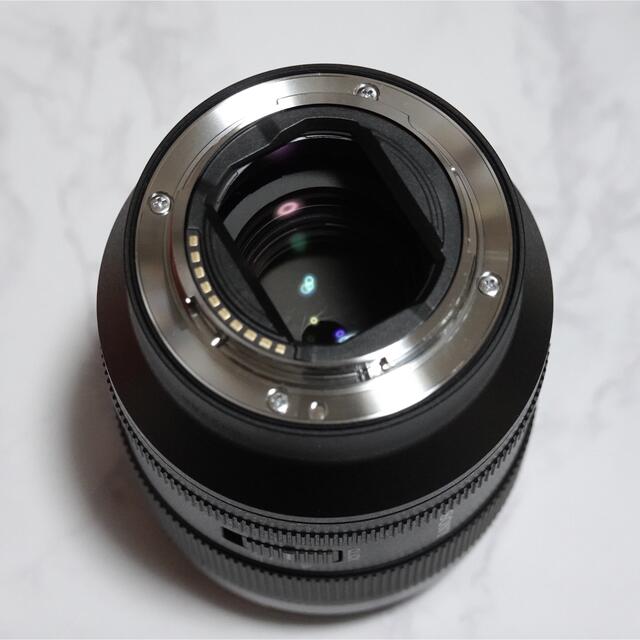 SONY(ソニー)のSONY FE 35mm F1.4 GM SEL35F14GM スマホ/家電/カメラのカメラ(レンズ(単焦点))の商品写真