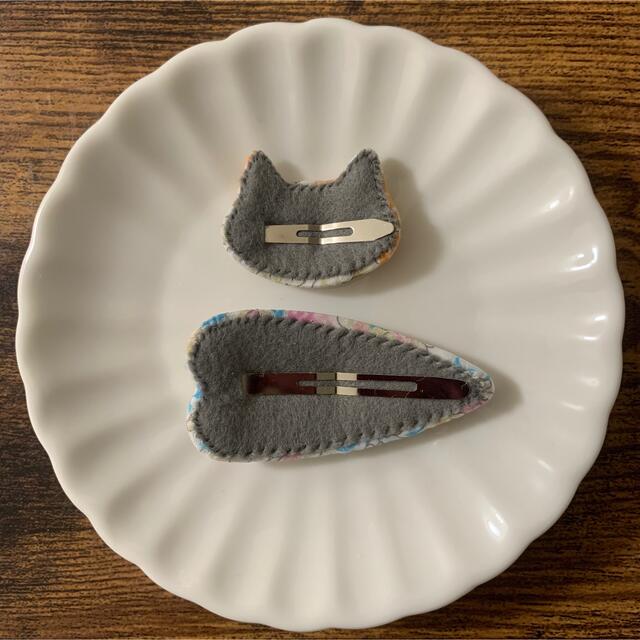 リバティ》【224】ハンドメイド パッチンピン ヘアピン ねこ