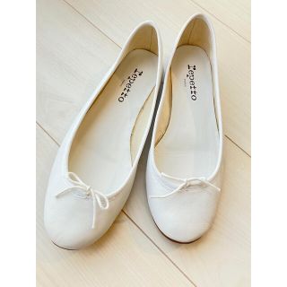 レペット(repetto)のrepetto 白　レペット　サンドリオン　39(バレエシューズ)