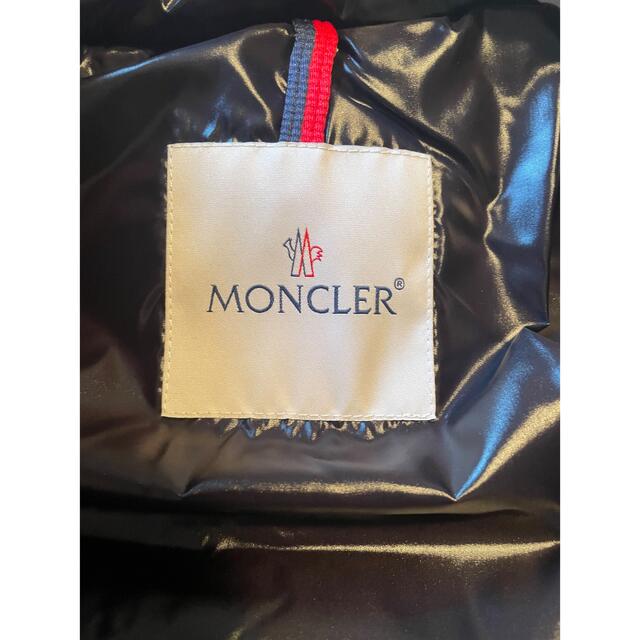 MONCLER(モンクレール)のモンクレール　MOKA  ほぼ新品美品 レディースのジャケット/アウター(ダウンコート)の商品写真