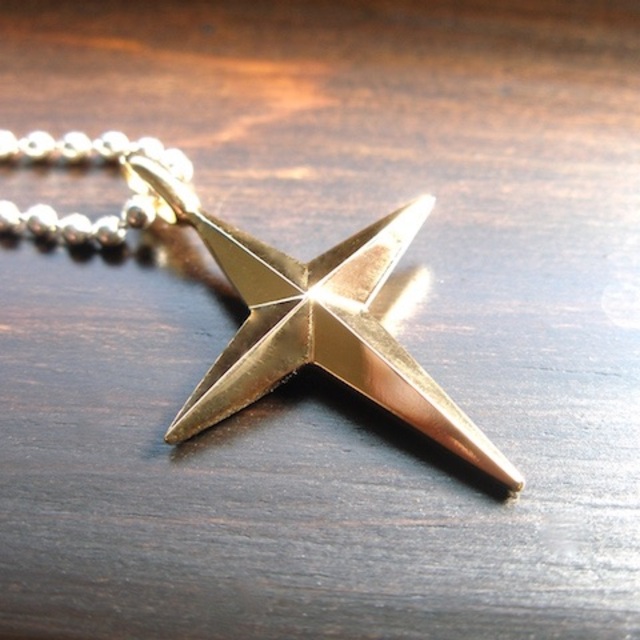 仁尾彫金『ゴールド十字星クロス』十字架ハンドメイド
