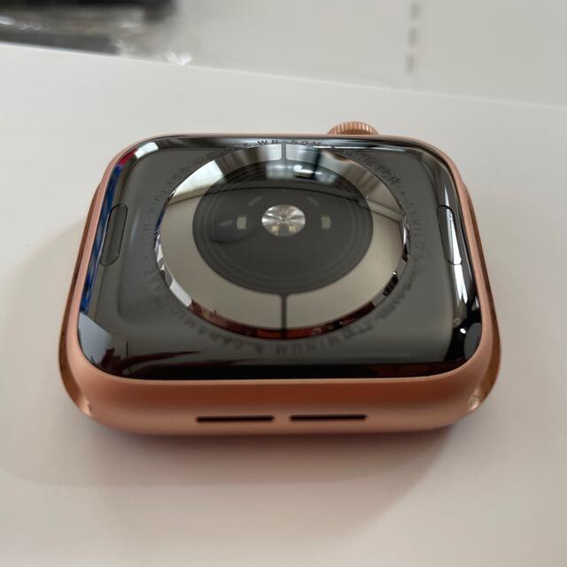 Apple Watch(アップルウォッチ)のApple Watch Series5 アルミニウム メンズの時計(腕時計(デジタル))の商品写真