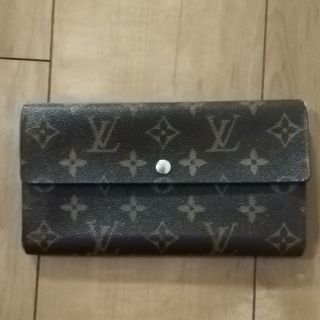 ルイヴィトン(LOUIS VUITTON)のVUITTON　長財布　モノグラム(財布)