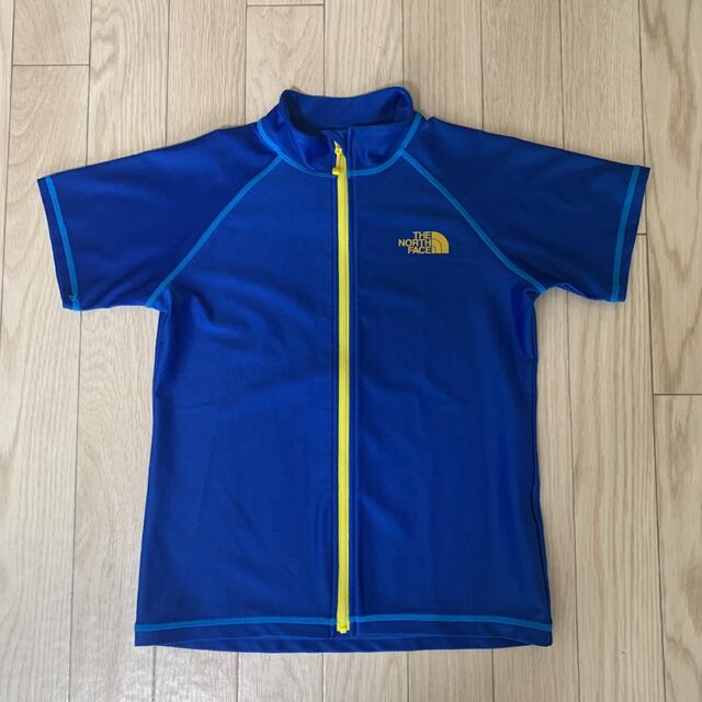 THE NORTH FACE(ザノースフェイス)のノースフェイス　ラッシュガード　130 キッズ/ベビー/マタニティのキッズ服男の子用(90cm~)(水着)の商品写真