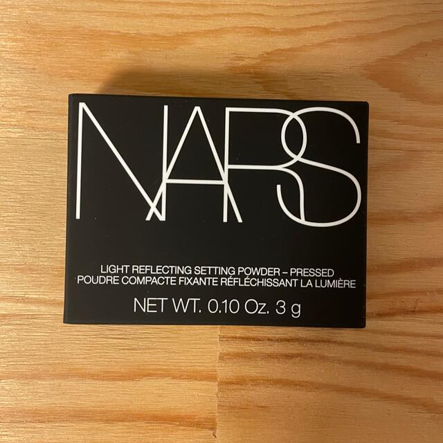 NARS(ナーズ)のNARS ライトリフレクティングセッティングパウダーミニ♡ コスメ/美容のベースメイク/化粧品(フェイスパウダー)の商品写真