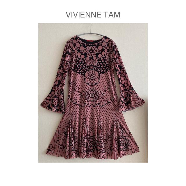 VIVIENNE TAM(ヴィヴィアンタム)のVIVIENNE TAM ヴィヴィアンタム　ワンピース　マツオインターナショナル レディースのワンピース(ひざ丈ワンピース)の商品写真