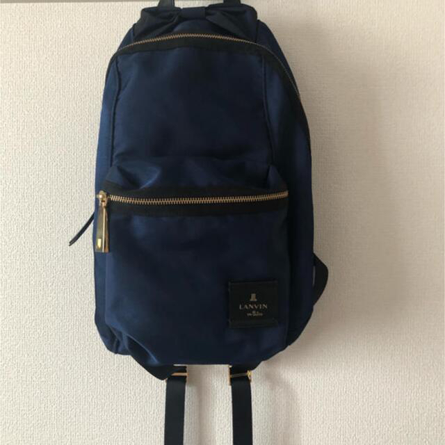 LANVIN en Bleu(ランバンオンブルー)のLANVIN en Bleu(ランバンオンブルー)　リュック／ネイビー レディースのバッグ(リュック/バックパック)の商品写真