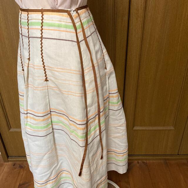 麻混　刺繍ボーダー　スカート　M レディースのスカート(ひざ丈スカート)の商品写真