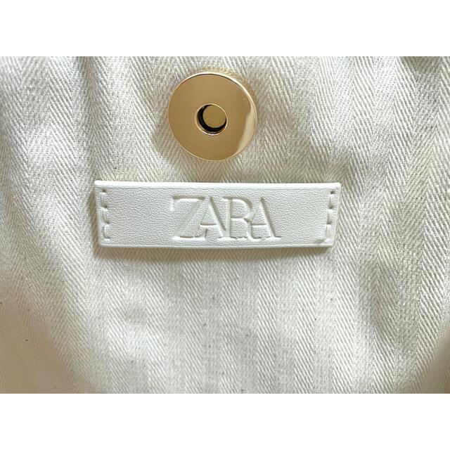 ZARA(ザラ)のZARAカゴバッグ レディースのバッグ(かごバッグ/ストローバッグ)の商品写真