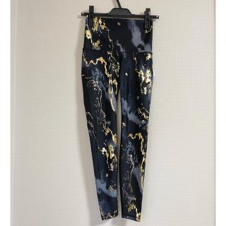 ギャップ(GAP)のOld Navy / GAP　レギンス　petite XS　ヨガ・ワークアウトに(レギンス/スパッツ)