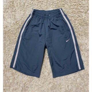 ナイキ(NIKE)のNIKE ハーフパンツ(ハーフパンツ)