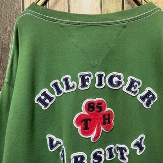 トミーヒルフィガー(TOMMY HILFIGER)の《人気デザイン》TOMMY HILFIGER 緑☆ロンt L 刺繍(Tシャツ/カットソー(七分/長袖))