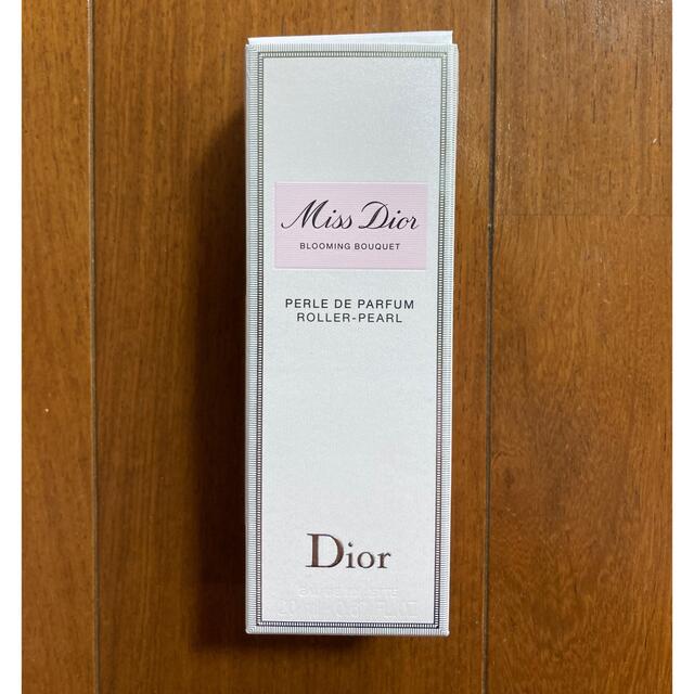 Dior(ディオール)のミスディオール　ブルーミングブーケ　ローラーパール コスメ/美容の香水(香水(女性用))の商品写真