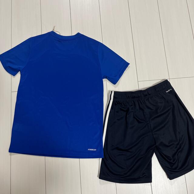 adidas(アディダス)のadidas アディダス　Tシャツ ハーフパンツ　セットアップ　150 キッズ/ベビー/マタニティのキッズ服男の子用(90cm~)(Tシャツ/カットソー)の商品写真