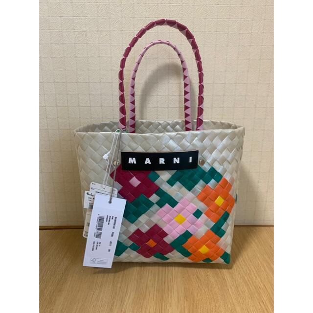 Marni(マルニ)のリダ様専用。 レディースのバッグ(かごバッグ/ストローバッグ)の商品写真