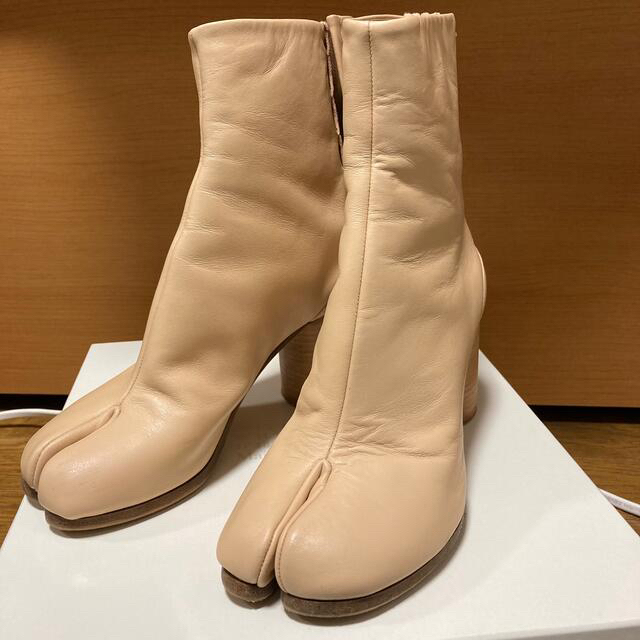 maison margiela 足袋ブーツ　アイボリーブーツ