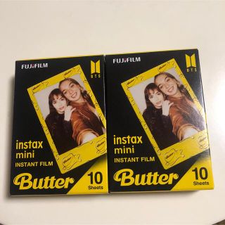 フジフイルム(富士フイルム)のBTS Butter instax mini 11 フィルム2箱(アイドルグッズ)