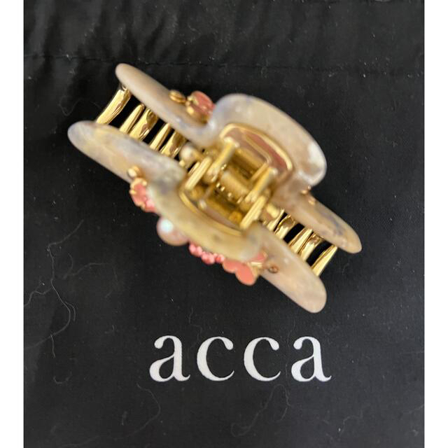 acca(アッカ)の【確約済】acca パールクリップ　ベリーセット レディースのヘアアクセサリー(バレッタ/ヘアクリップ)の商品写真