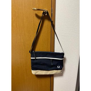 フレッドペリー(FRED PERRY)のフレッドペリー　サコッシュ(ショルダーバッグ)