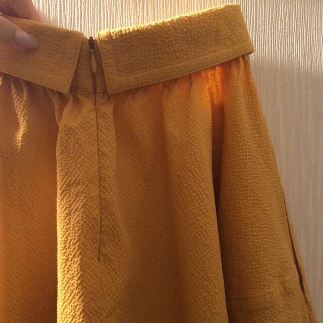 CARVEN(カルヴェン)のCARVEN yellow skirt💛 レディースのスカート(ひざ丈スカート)の商品写真