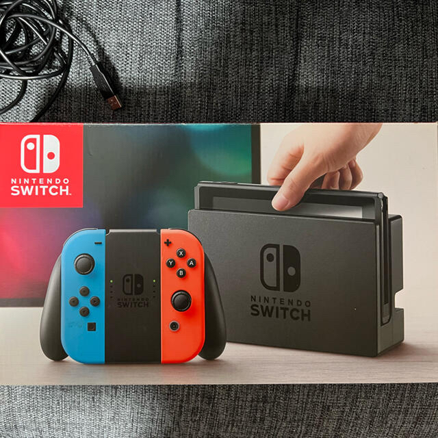 Nintendo Switch(ニンテンドースイッチ)のNintendo Switch 本体 エンタメ/ホビーのゲームソフト/ゲーム機本体(家庭用ゲーム機本体)の商品写真