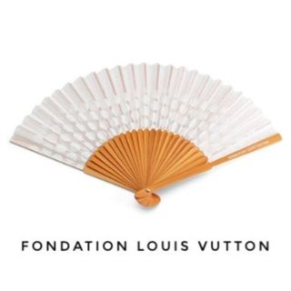 ルイヴィトン(LOUIS VUITTON)のルイ・ヴィトン美術館限定 水玉扇子(その他)