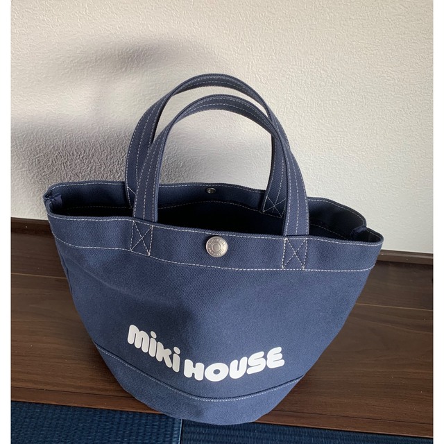 mikihouse あーこ様♪ ミキハウス トートバッグ ネイビーの通販 by strawberry shop|ミキハウスならラクマ ミキハウス ハンドバッグ トートバッグ