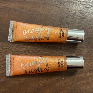 ヴィクトリアズシークレット(Victoria's Secret)の【新品】VICTORIA'S SECRET GLOSS ストロベリーフィズ(リップグロス)