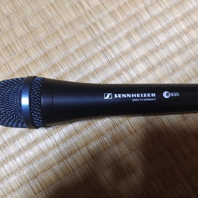 SENNHEISER e935　ゼンハイザー　マイクのサムネイル