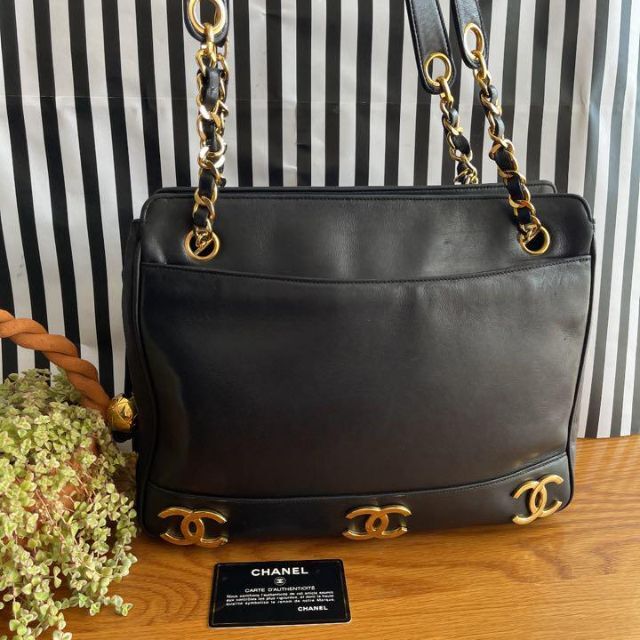 超熱 美品☆CHANEL - CHANEL 正規品 ラムスキン チェーンショルダーバッグ トリプルココ ショルダーバッグ