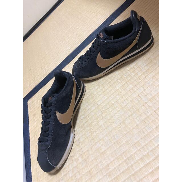 NIKE(ナイキ)のナイキ クラシック コルテッツ レザー NIKE CORTEZ 27.0cm メンズの靴/シューズ(スニーカー)の商品写真