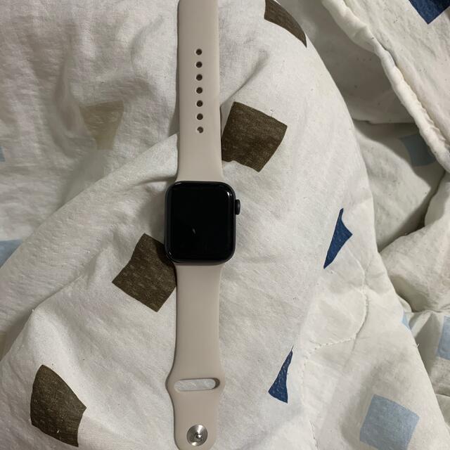 Apple Watch SE（GPS）40mm ナイキモデル