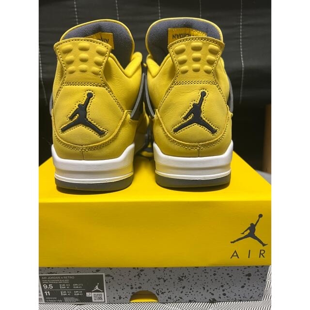 NIKE(ナイキ)のNike Air Jordan 4 "Tour Yellow" メンズの靴/シューズ(スニーカー)の商品写真