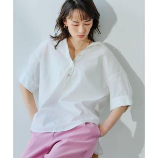 ユナイテッドアローズグリーンレーベルリラクシング(UNITED ARROWS green label relaxing)の本日のみ！タグ付き新品⭐️ メタルボタン シャツ ブラウス(シャツ/ブラウス(半袖/袖なし))