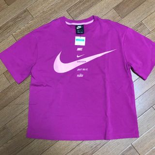 ナイキ(NIKE)のNIKE SWOOSH ロゴTシャツ Mサイズ(Tシャツ(半袖/袖なし))