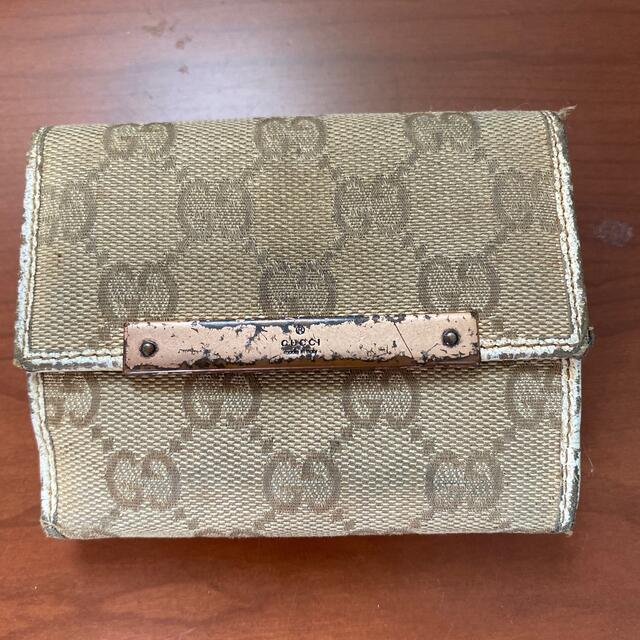 Gucci(グッチ)のGUCCI GG柄　キャンバス　二つ折り財布 レディースのファッション小物(財布)の商品写真