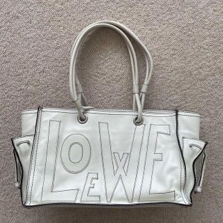 ロエベ(LOEWE)のLOEWE ロゴトートバッグ　レザー(トートバッグ)